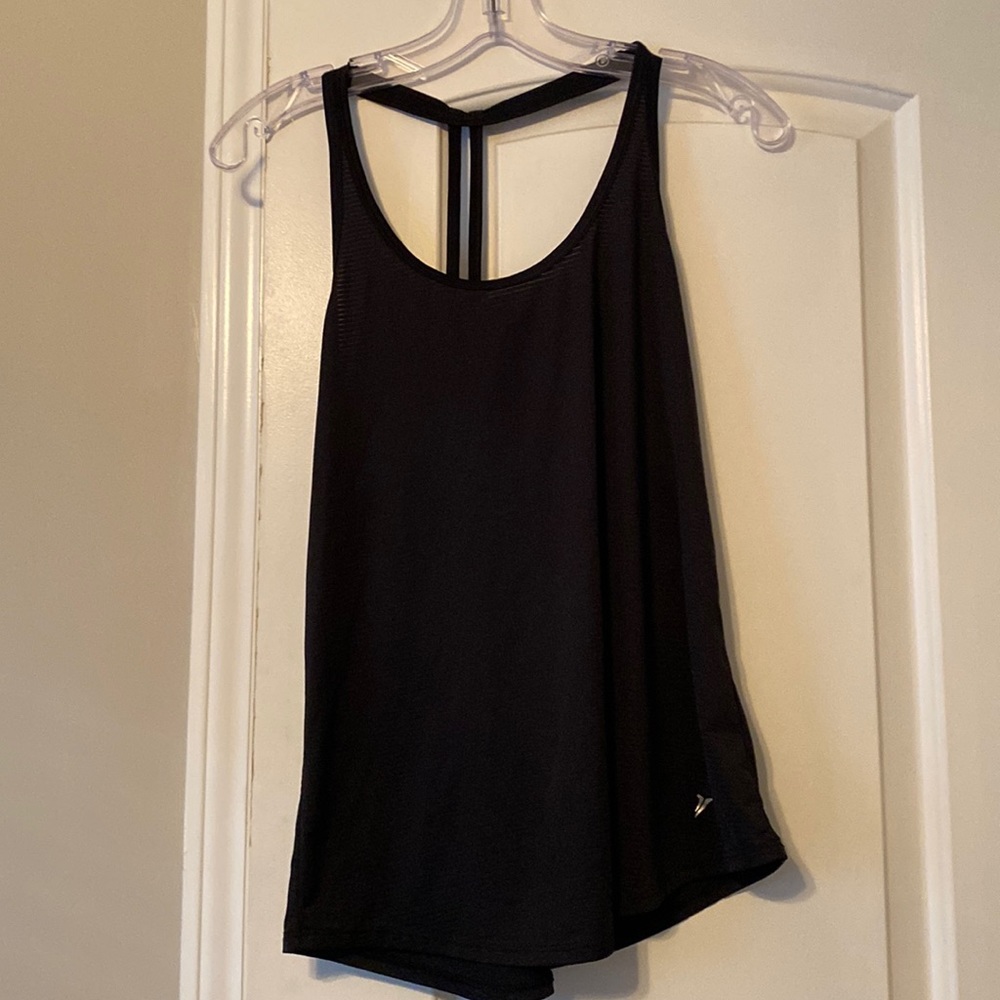 Old navy black razorback workout tank